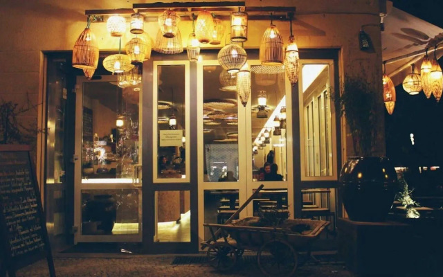 MIDI Inn - Parkhotel Mitte