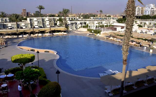 Pyramids Park Resort Cairo