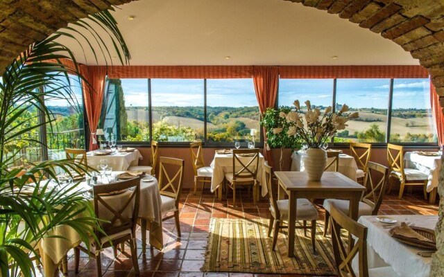 Hotel Cuq En Terrasses