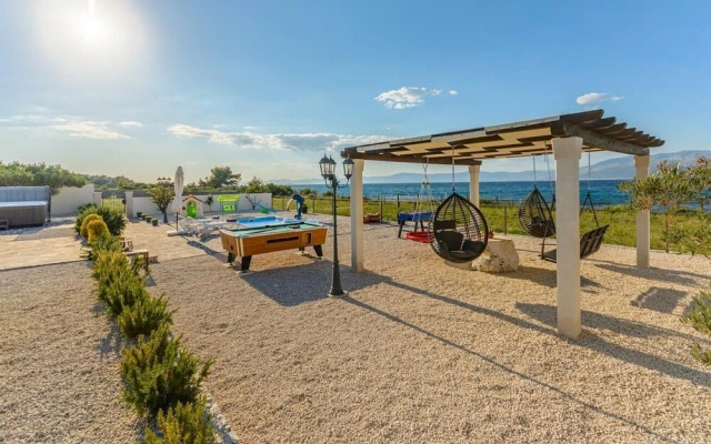 Ivan - Open Pool - H