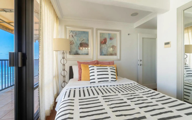 Oceanview Penthouse Suite