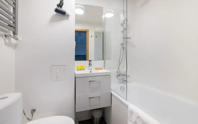 Ochota Homely Apartment