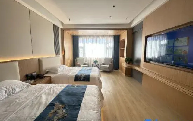 Yuegang Hot Spring Hotel