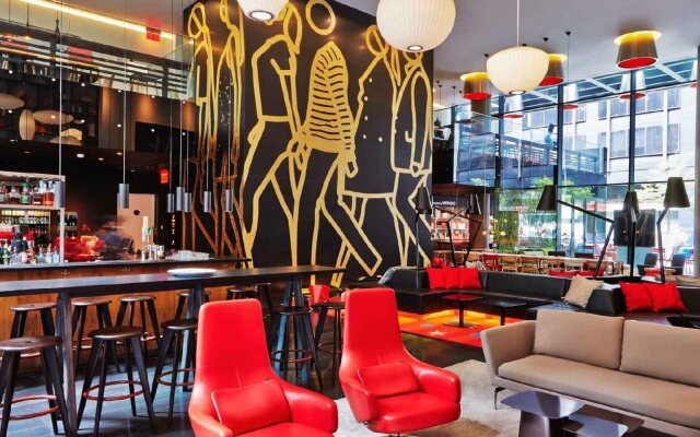 citizenM New York Times Square