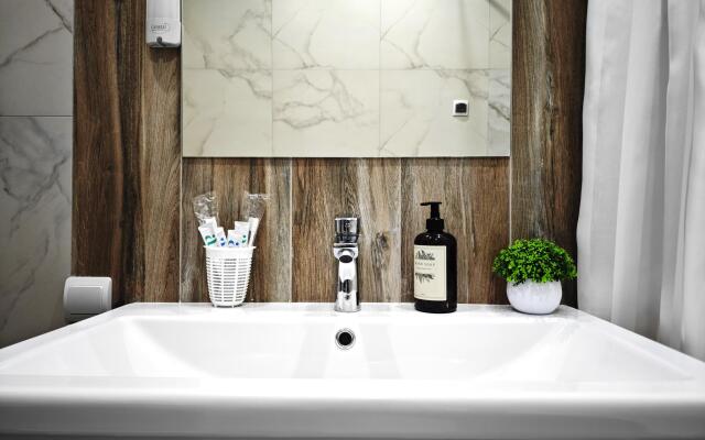 New Life на улице Полоненко 10