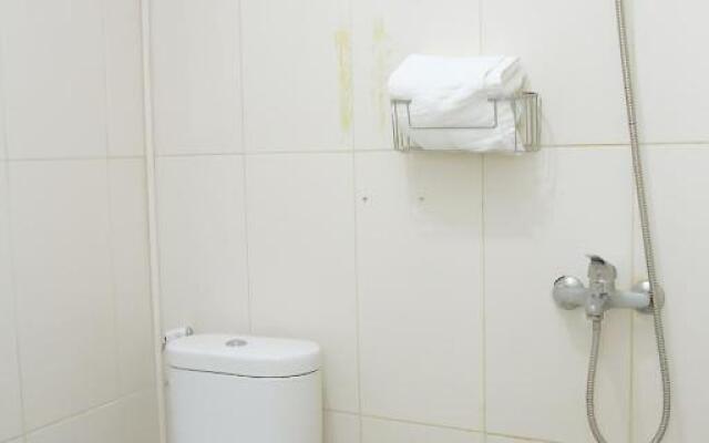 RedDoorz Plus At Pelita Guest House