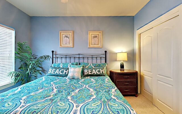 Paradise Palms - Four Bedroom Home