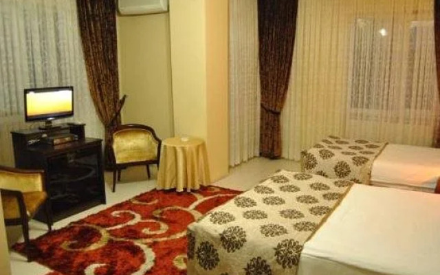 Paradise Caycuma Hotel