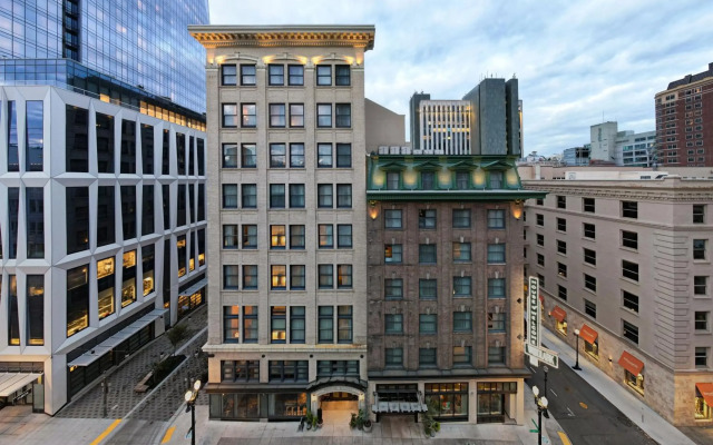 Woodlark Hotel Portland, a Tribute Portfolio Hotel