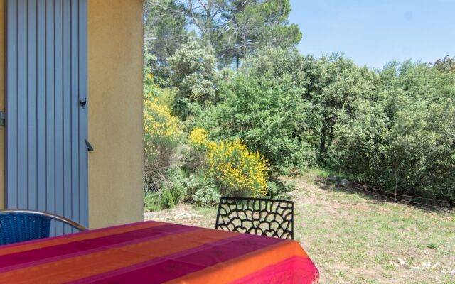 Secluded Villa in Lorgues With Private Pool