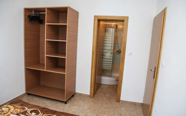 Family guesthouse in forest Ana & Stjepan Nikolic