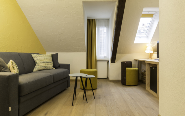 PLATZHIRSCH ZÜRICH - Downtown Boutique Hotel & Sushi Lounge