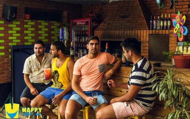 Happy Happy Hostel