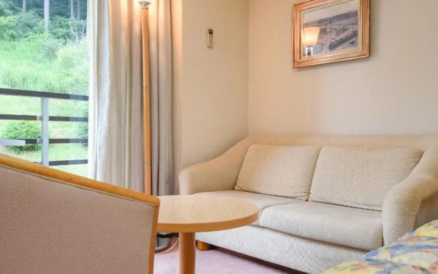 Higashiyama Onsen Maple Plaza