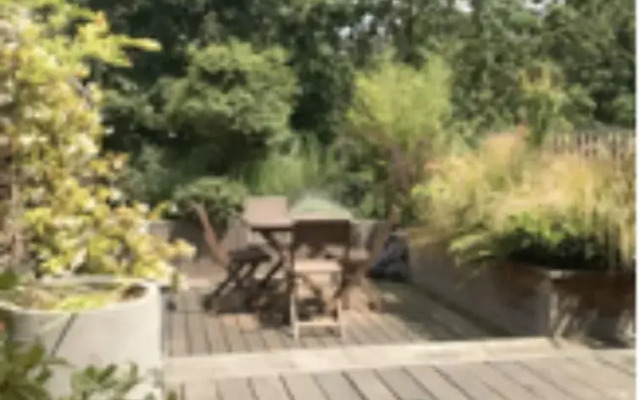 Contemporary 1 Bedroom Highbury Flat With Roof Terrace