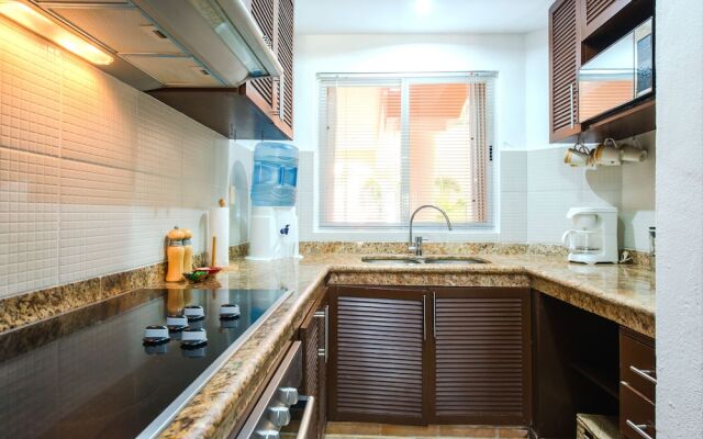 Dina 2Br Condo By Rmh