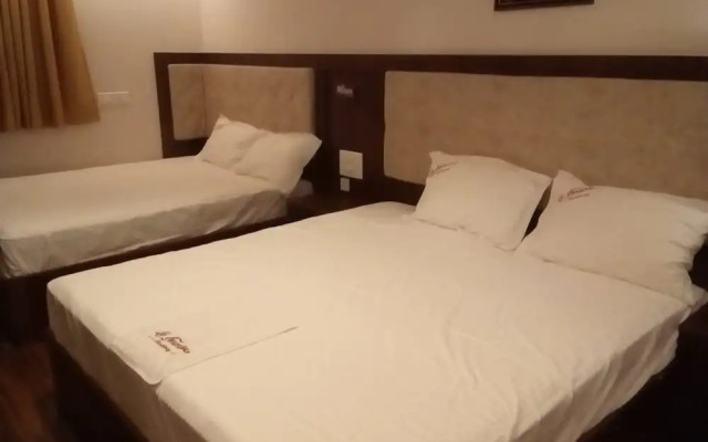 Le Emmaus Residency