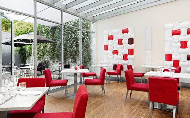 Mantra Charles Hotel Launceston