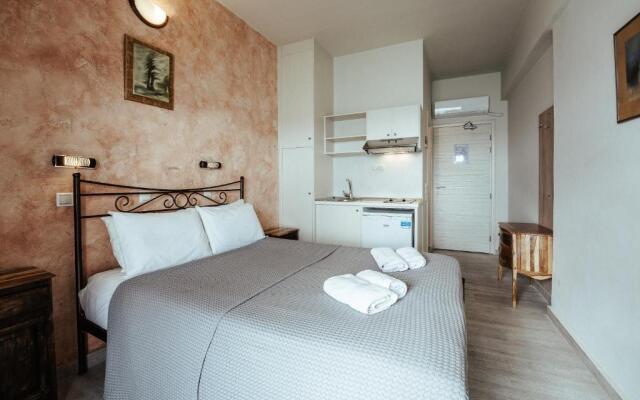 Mari Hotel & Maisonettes