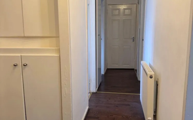 Calm and Cosy Apartment in Central London