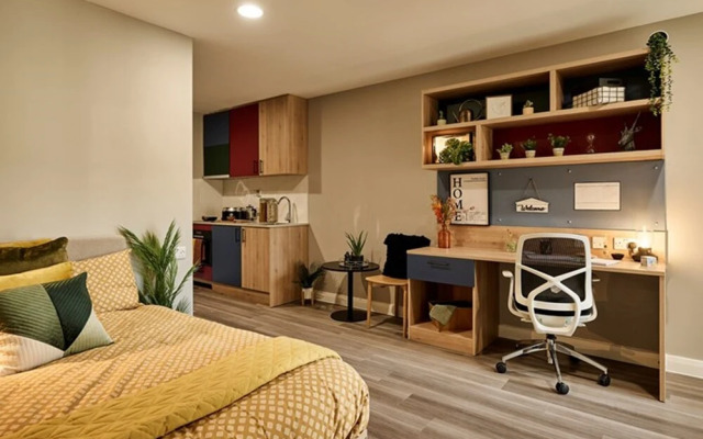 Modern Studios in BRIGHTON SK