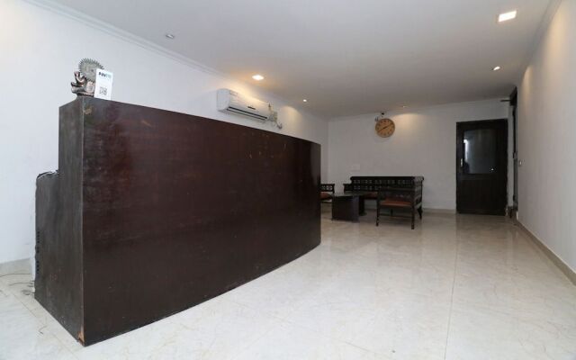 Oyo 19979 Hotel Rajshri