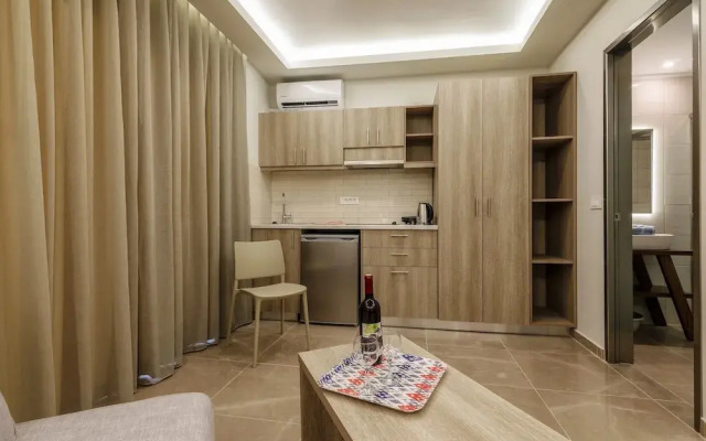 Remezzo Apartments & Studios