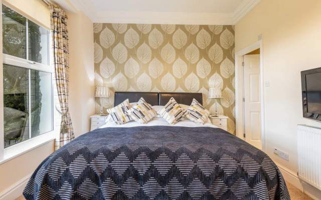 Wheatlands Lodge - Bed & Breakfast