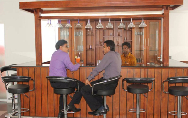 Port View City Hotel