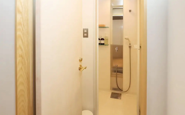 Aet Hotel