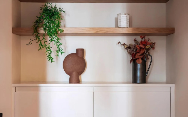Stunning Studio Apartment, Moments From Earls Court Station