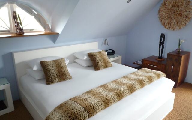 Rothman Manor Guest House