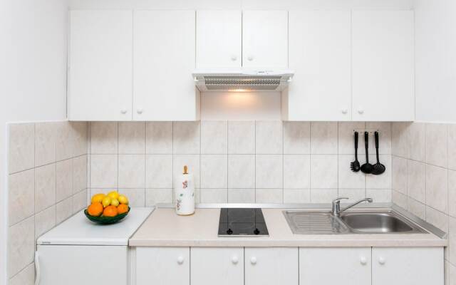 Apartments Miramare & Campara