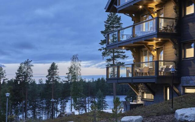 Naava Chalet