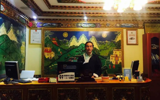 Tashi Choten Hotel - Lhasa