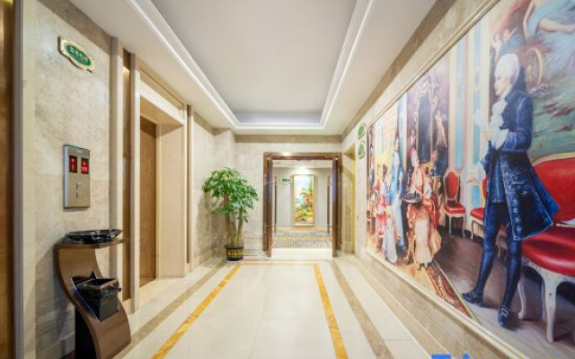 Vienna International Hotel (Changsha Orange Isle Head)