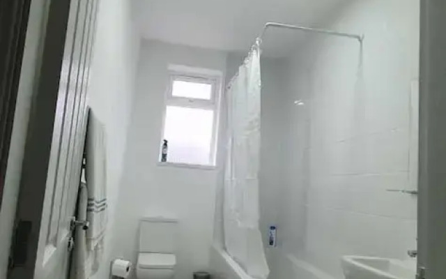 Fantastic New Room-1