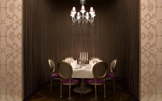 Steigenberger Hotel Herrenhof