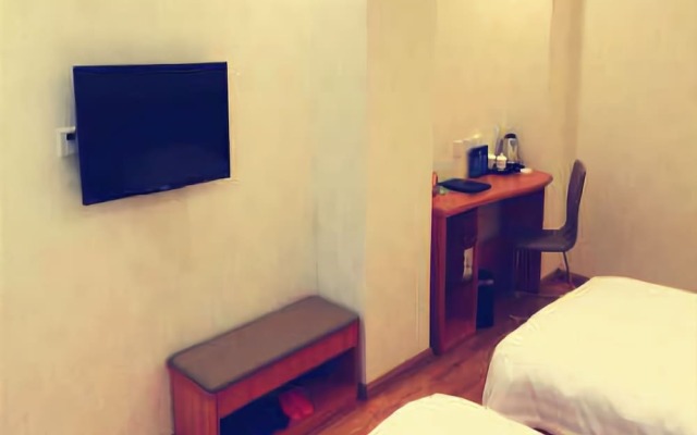 Super 8 Hotel