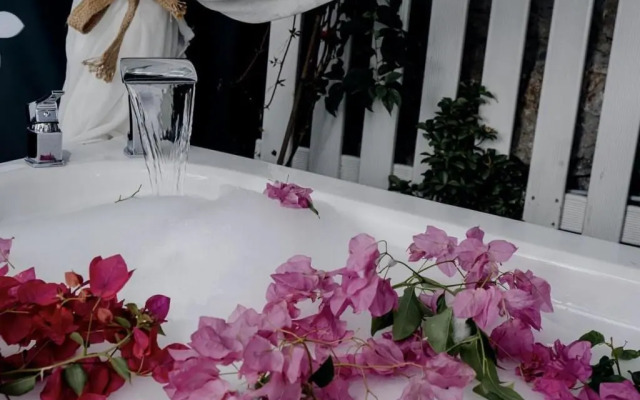 Deniz Kizi Otel Urla