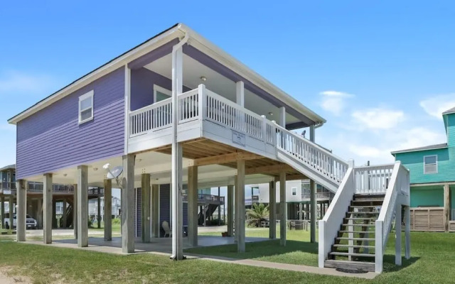 Miss Molly's by RedAwning