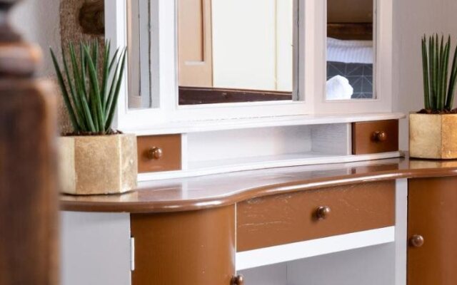 Artemis Rooms Chania