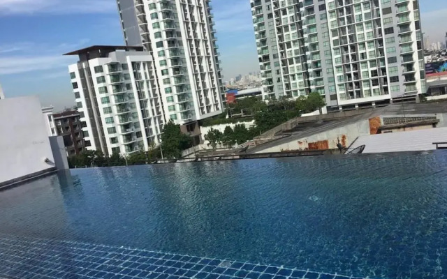 Apartment at Punnawithi BTS