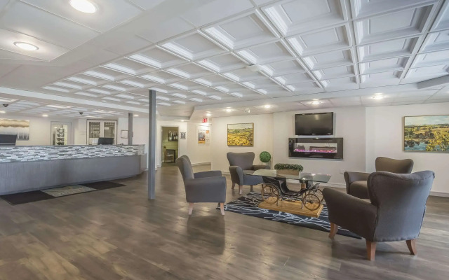 Quality Inn West Edmonton