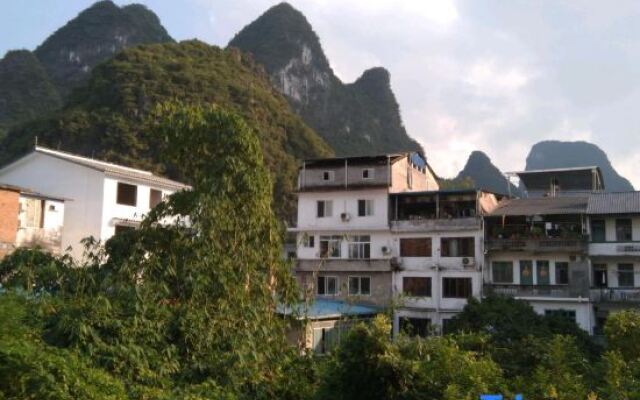 Yangshuo Inn (Xingping 20 yuan Scenic Area)