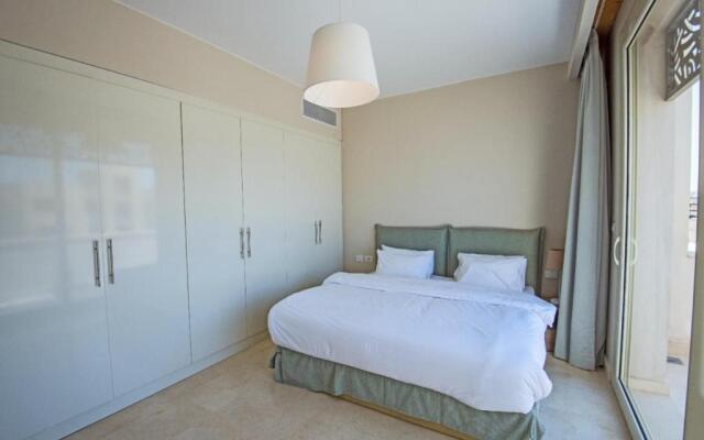 3BR Rooftop, Pool & Beach & Nanny Room in Mangroovy El Gouna