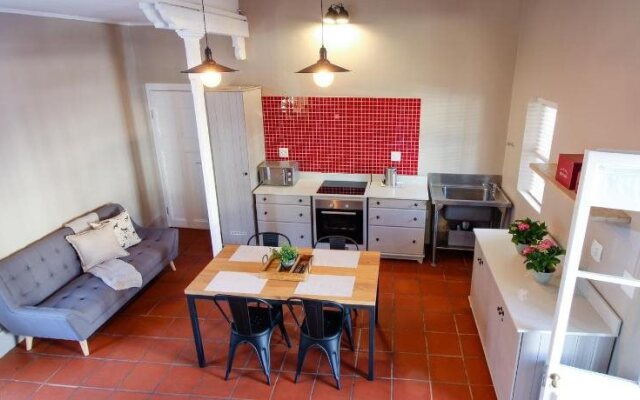 Nine Flowers Guest House