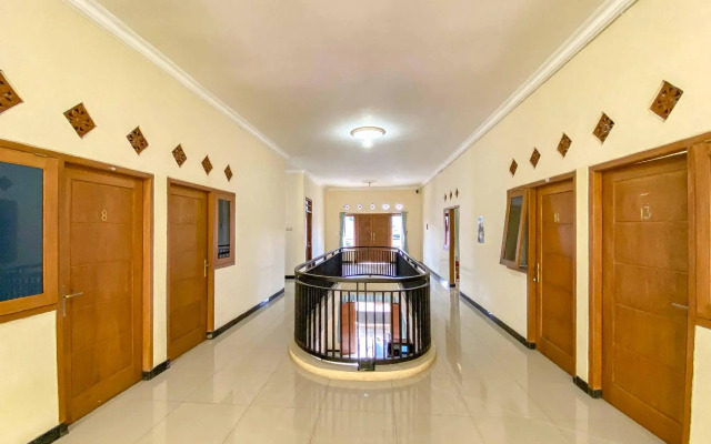 Karolin Guest House Syariah RedPartner