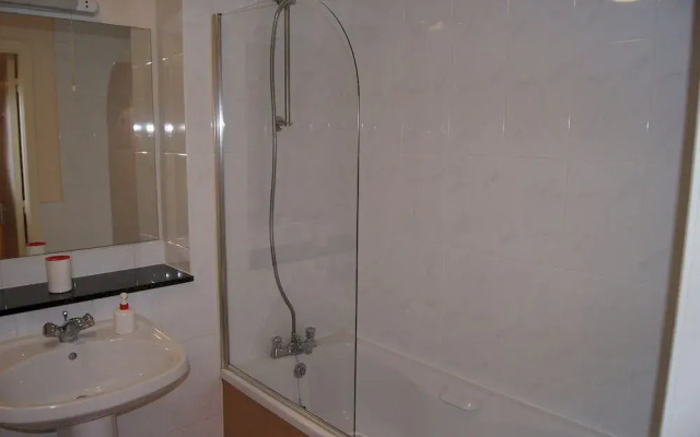 Castleforbes Holiday Apartment