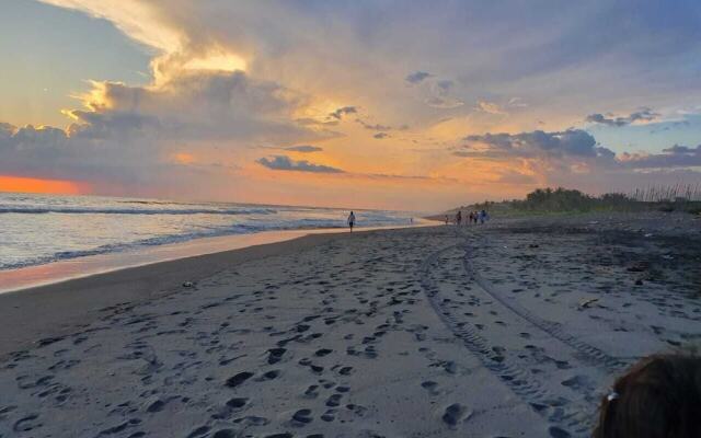 Hidden Paradise Beach Jiote
